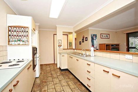 Property photo of 15 Commoron Crescent Runcorn QLD 4113