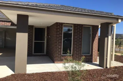 Property photo of 51 Marble Drive Cobblebank VIC 3338