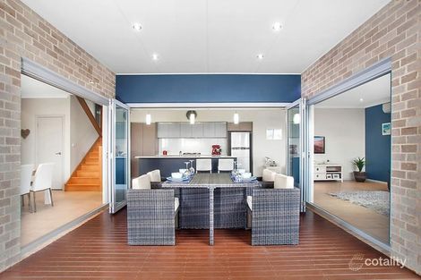 Property photo of 15 Elambra Parade Gerringong NSW 2534