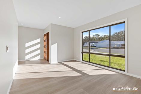 Property photo of 14 Pipi Close Broulee NSW 2537