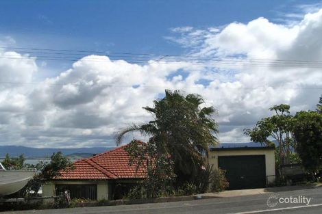 98 Lake Heights Rd, Lake Heights, NSW 2502