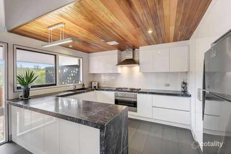 Property photo of 63 Wattle Valley Road Mitcham VIC 3132