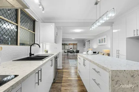 Property photo of 29 Amarna Street Eight Mile Plains QLD 4113