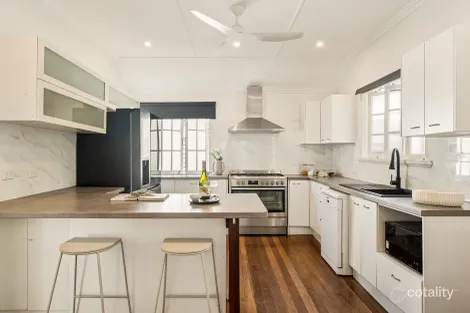 Property photo of 30 Clearview Terrace Seven Hills QLD 4170