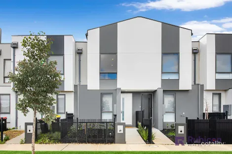 Property photo of 9 Glenrothes Street Strathtulloh VIC 3338