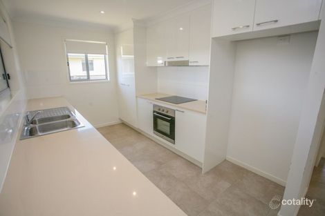 Property photo of 2/22 Hurse Street Chinchilla QLD 4413