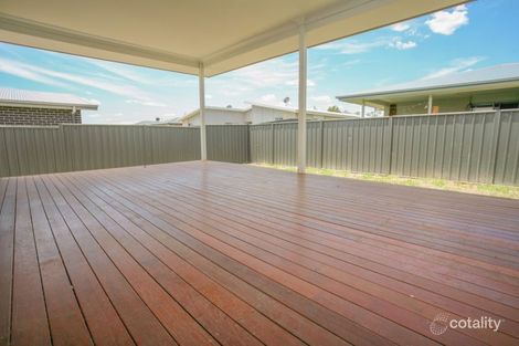 Property photo of 2/22 Hurse Street Chinchilla QLD 4413