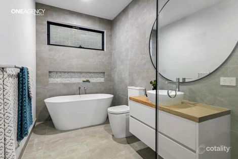 Property photo of 2/27 Codrington Street Dromana VIC 3936
