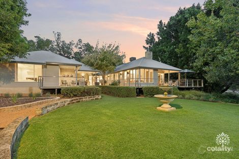 49 Gilchrist Rd, Lesmurdie, WA 6076