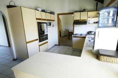 Property photo of 22 Chartwell Drive Benowa QLD 4217