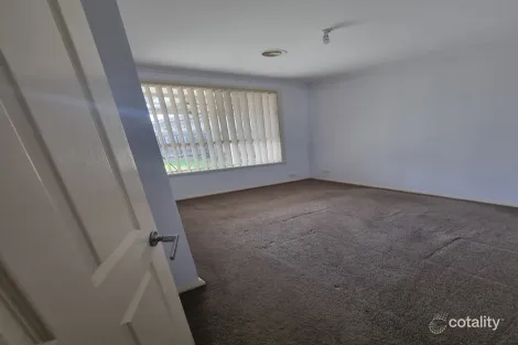 Property photo of 2/29 Vincent Avenue St Albans VIC 3021