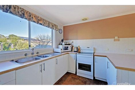 Property photo of 8 Gardenia Road Risdon Vale TAS 7016