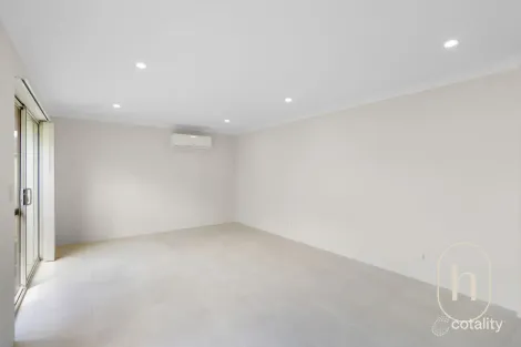 Property photo of 1 Salice Terrace Sinagra WA 6065