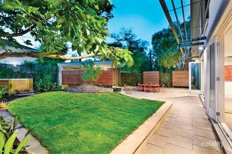 Property photo of 3 Auburn Grove Armadale VIC 3143