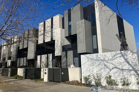 Property photo of 1/68 Cheltenham Road Dandenong VIC 3175