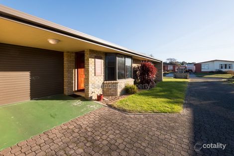 4/2-3 The Lee, Devonport, TAS 7310
