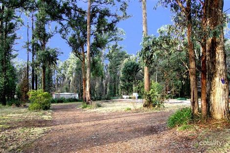 214 Kinglake-Glenburn Rd, Kinglake, VIC 3763