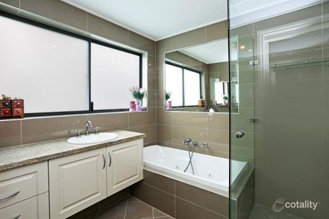 Property photo of 13 Braemar Court Newtown VIC 3220