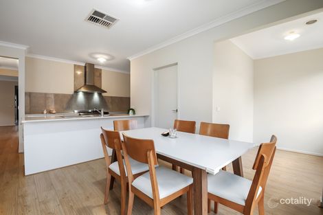 Property photo of 44 Selkirk Way Mickleham VIC 3064
