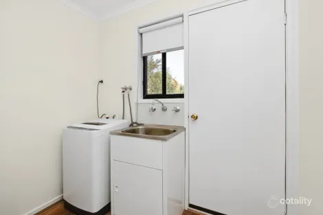 Property photo of 2/5 Bourke Street Kyneton VIC 3444