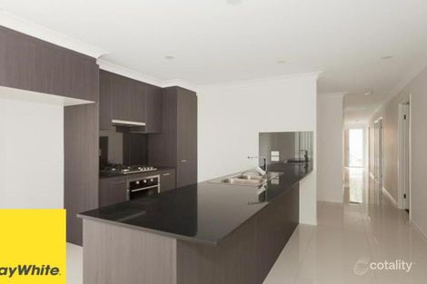 Property photo of 6 Pinnacle Way Pimpama QLD 4209