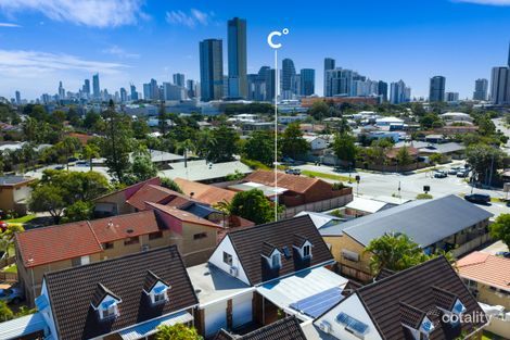 2/6 Christina Ct, Mermaid Waters, QLD 4218