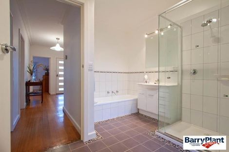 Property photo of 5 Carrington Avenue Seaford VIC 3198