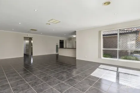 Property photo of 3 Morris West Street Franklin ACT 2913