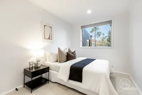 Property photo of 55 Henry Street Greensborough VIC 3088
