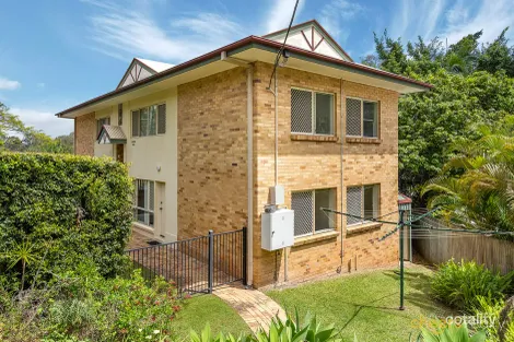 Property photo of 1/72 Hebe Street Bardon QLD 4065