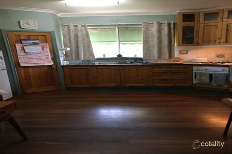 Property photo of 2 Eastcott Street Yarloop WA 6218