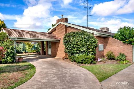 Property photo of 9 Huntington Street Wendouree VIC 3355