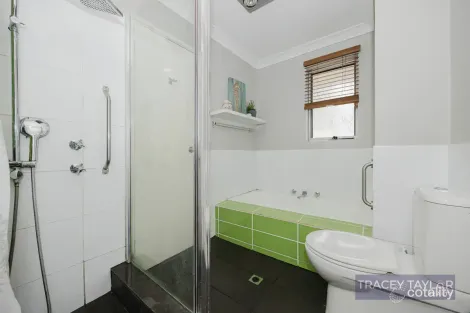 Property photo of 3 Rule Close Merriwa WA 6030