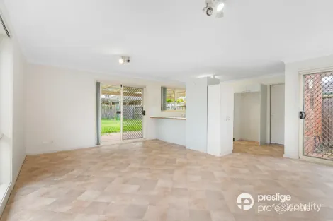 Property photo of 37 Lyndhurst Court Wattle Grove NSW 2173