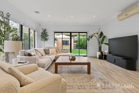 Property photo of 7 Kalibrook Lane Beaconsfield VIC 3807