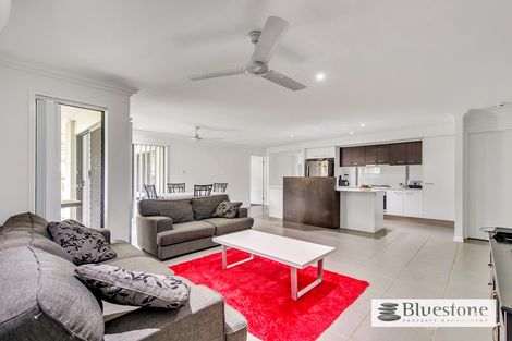 Property photo of 2 Paradise Place Upper Kedron QLD 4055