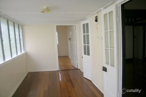 39 Sexton St, Highgate Hill, QLD 4101