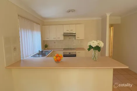 Property photo of 41 Glorious Way Forest Lake QLD 4078