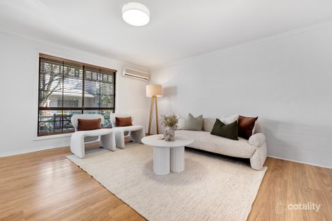Property photo of 2/37 Moncoe Street Boronia VIC 3155