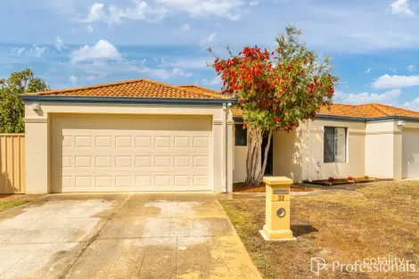 32 Gibb Cres, Westminster, WA 6061