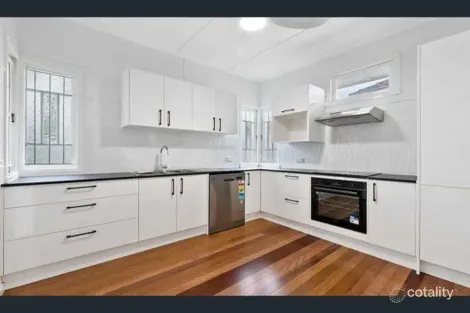 Property photo of 14 Holmes Street Moorooka QLD 4105