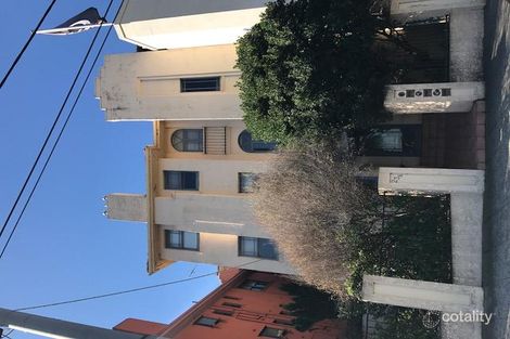 Property photo of 4/23A Esplanade St Kilda VIC 3182