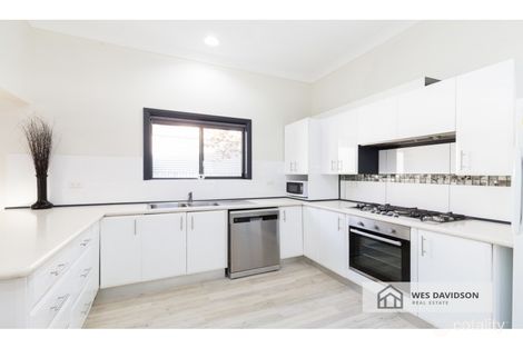 Property photo of 10 Edward Street Horsham VIC 3400