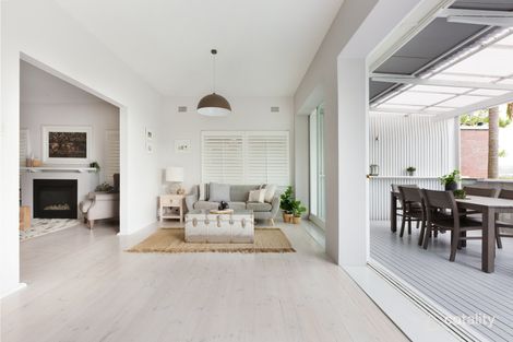 Property photo of 32 Jamieson Avenue Fairlight NSW 2094