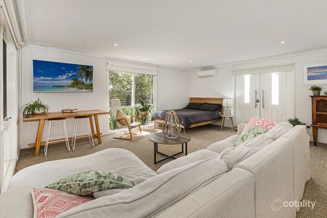 Property photo of 26 Essex Road Mount Martha VIC 3934