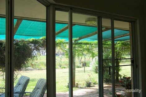 Property photo of 54 Kangaroo Loop Birchmont WA 6214