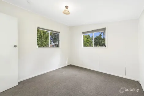 Property photo of 16 Gilpin Street Shorncliffe QLD 4017