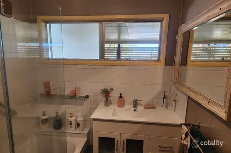 Property photo of 34 Winterer Crescent Dysart QLD 4745