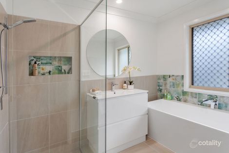 Property photo of 204 Wildey Street Flinders View QLD 4305