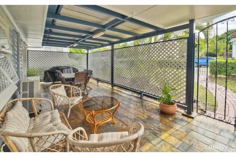 Property photo of 53 Aubigny Street Annerley QLD 4103